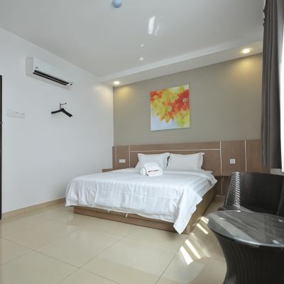 Deluxe Double Room 1 with Window Ast Hotel Promo Code