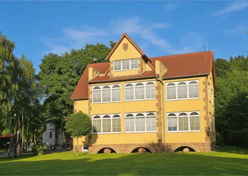 Ostsee-Rittergut-Rügen - BinzHotel & OrdensKapelle