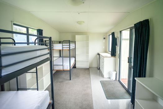 Welcome Bay Hot Pool and Accommodation