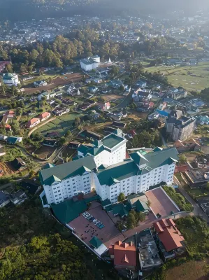 Araliya Red - Budget Friendly - Where You Find Stunning 360 Panoramic View of Nuwara Eliya Hotels in 