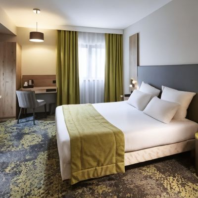 Premium Double Room Hôtel Turenne Promo Code