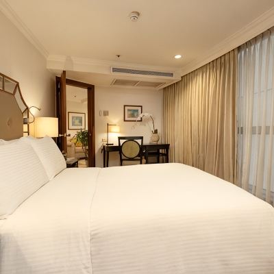 One-Bedroom Suite Discovery Suites Manila, Philippines Promo Code