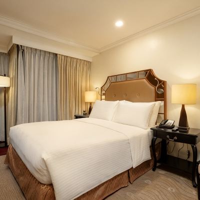 Deluxe Room Discovery Suites Manila, Philippines Promo Code