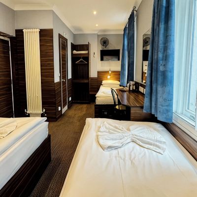 Quadruple Room Crestfield Hotel Promo Code