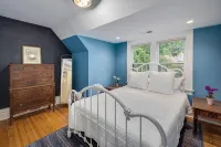 Pet-Friendly! Stunning Home — Steps to Downtown, CU & Hiking Trails.