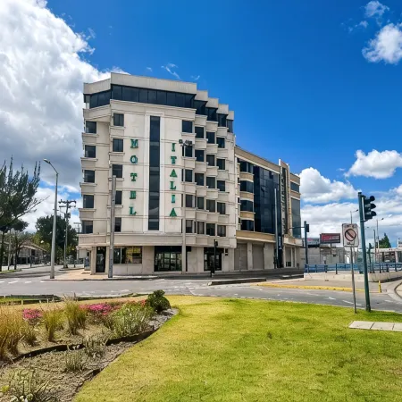 Hotel Italia Cuenca - Tranvia Centro & Aeropuerto