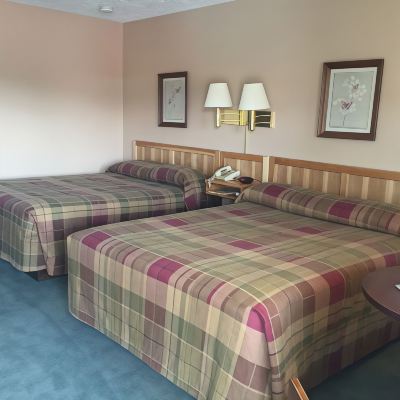 Traditional Double Room, 2 Queen Beds, Refrigerator & Microwave