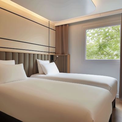 Classic Room with 2 Single Beds Hotel La Place Nanterre La Défense Promo Code