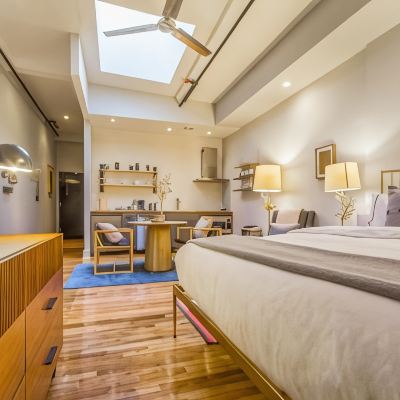 Deluxe Studio Franklin Guesthouse Promo Code