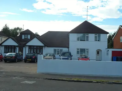 London Heathrow Guesthouse Отели в г. 