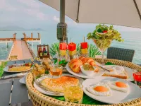 Racha Kiri Resort & Spa, Khanom