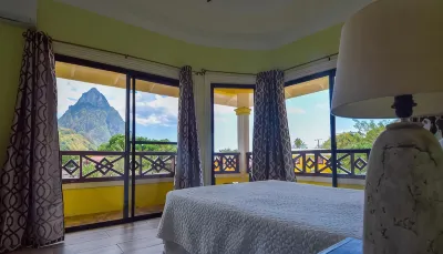 Sea Piton View Apartment- Location, Convenience, Modern Living Ξενοδοχεία στην πόλη 