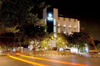 Cleo Balaikota Surabaya Hoteles en 