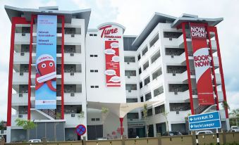 Tune Hotel - Waterfront Kuching