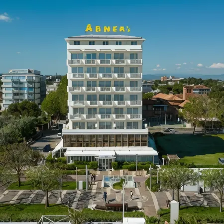 Hotel Abner's