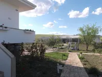 L'Amarena Garden House Отели в г. 