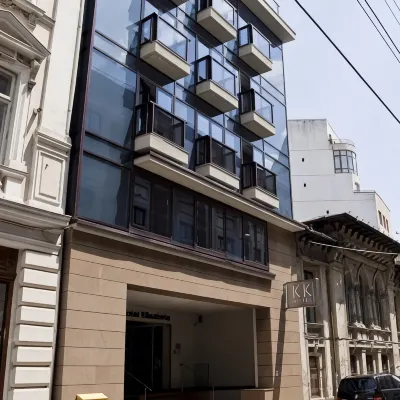 Peakture Hotel