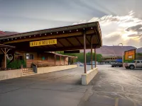Red Stone Inn Hotels in Moab