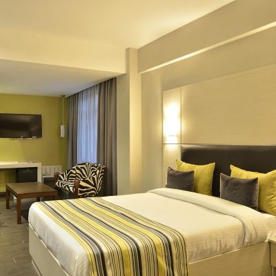 Master Suite Cloud Hotel & Suites Promo Code
