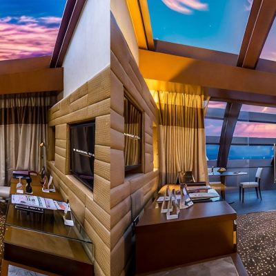 Venus Premier Suite With Bath Tub-King Bed Sahara Star Promo Code