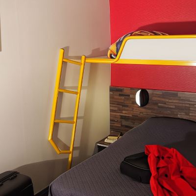 Double room with 1 bunk bed
