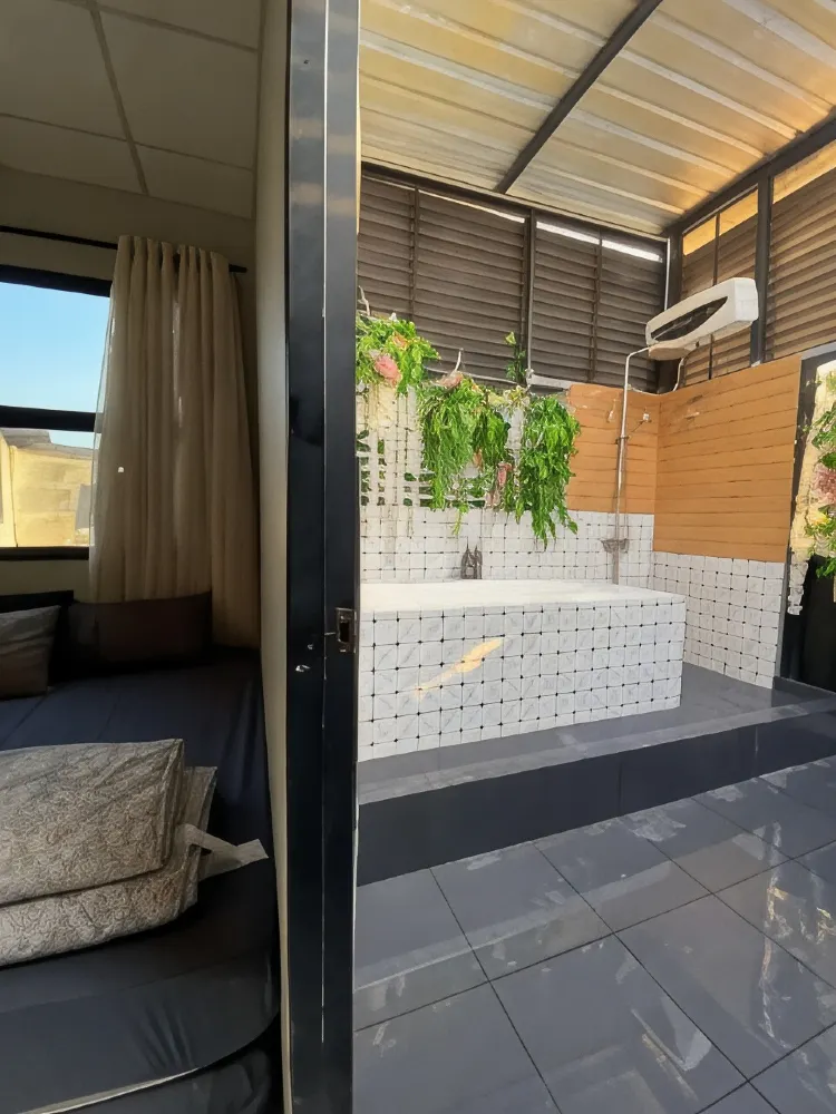 ห้องแฟมิลี่, อ่างอาบน้ำ