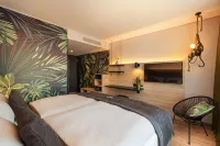Holiday Inn - the niu, Crusoe Bremen Airport Hotels in 
