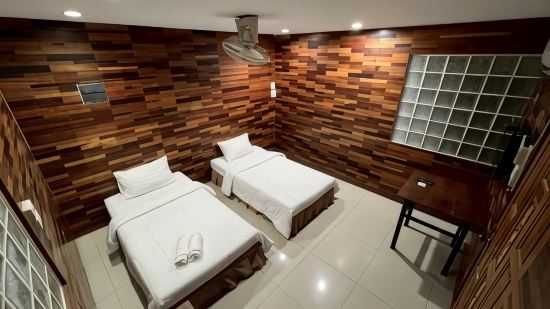 โรงแรมภูน้ำฟ้า - ชุมแพ