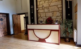 Broomhall Castle Hotel - Housity
