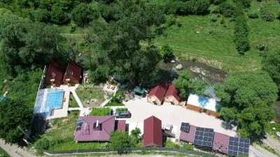 QarUp House Hotels in 