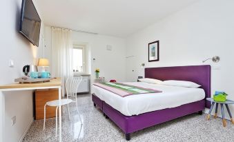 Guest House Viaroma - Housity