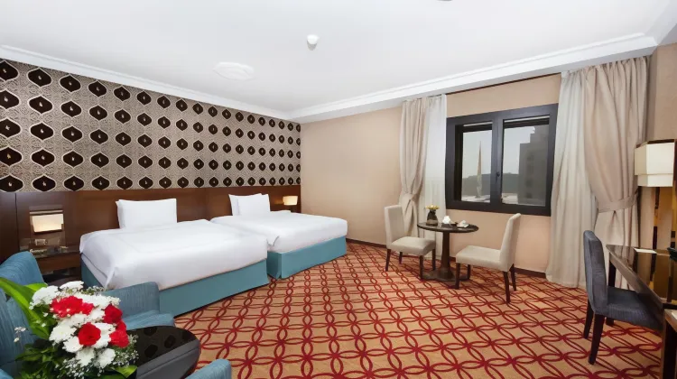 Dallah Taibah Hotel Room
