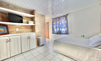 Pousada Porto Henrris - Housity