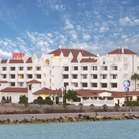 Corona Hotel & Spa