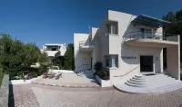 Papadakis Hotels in 