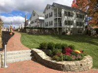 Publick House Historic Inn and Country Motor Lodge Hotel a 