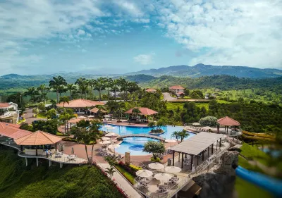 Hillary Nature Resort & Spa All Inclusive Hotel di 