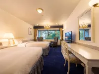 อูระบังได เลค รีสอร์ท เนโกะมาริคิว โรงแรมใน