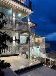 Qeparo Napolon Complex Hotel di 