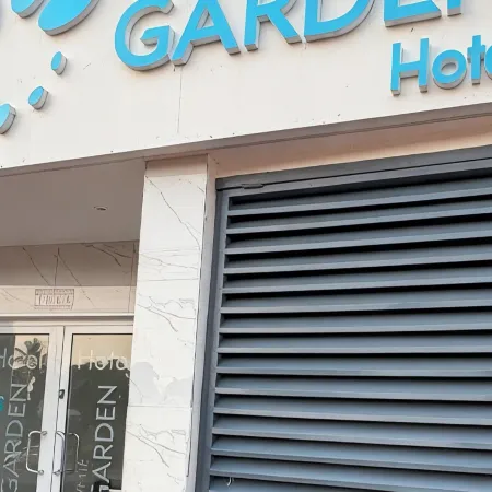 White Garden Hotel Отели в г. Мапуту