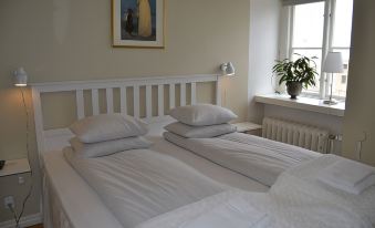 Lilla Hotellet Bed & Breakfast I Alingsas