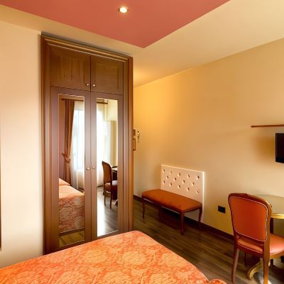 Classic Double or Twin Room