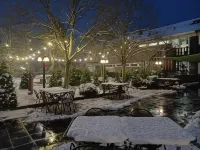 Mont-Des-Pins Hotels in 