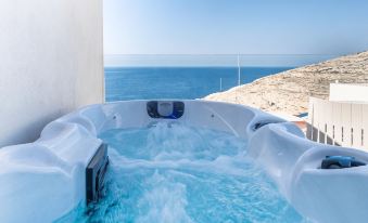 Deep Blu Boutique Hotel - Housity