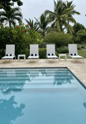 Pristine Villa Các khách sạn ở 