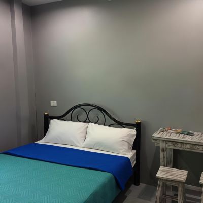 Double Room with Fan and Shared Bathroom 2 Single bed