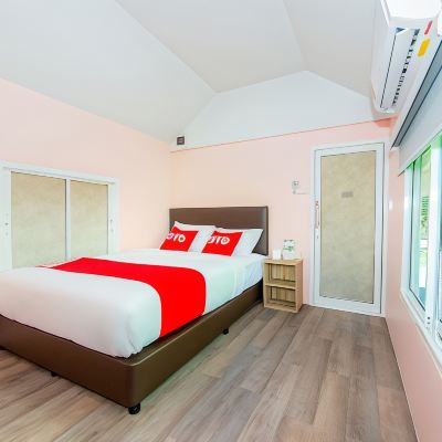 Standard Double Room OYO 578 PJ Resort and Snooker Club Promo Code