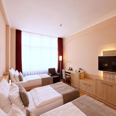 Deluxe Triple Room Amarilis Promo Code
