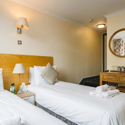 Standard Twin Room George Oxford Hotel Promo Code
