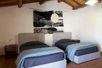 Rebeccu Arte e Ospitalità - Ostello Hotel a 